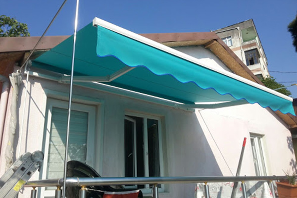 mafsallı balkon tentesi